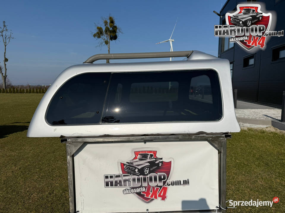 Zabudowa Paki Nissan Navara D40 SNUGTOP Hardtop Pozostałe Pasłęk