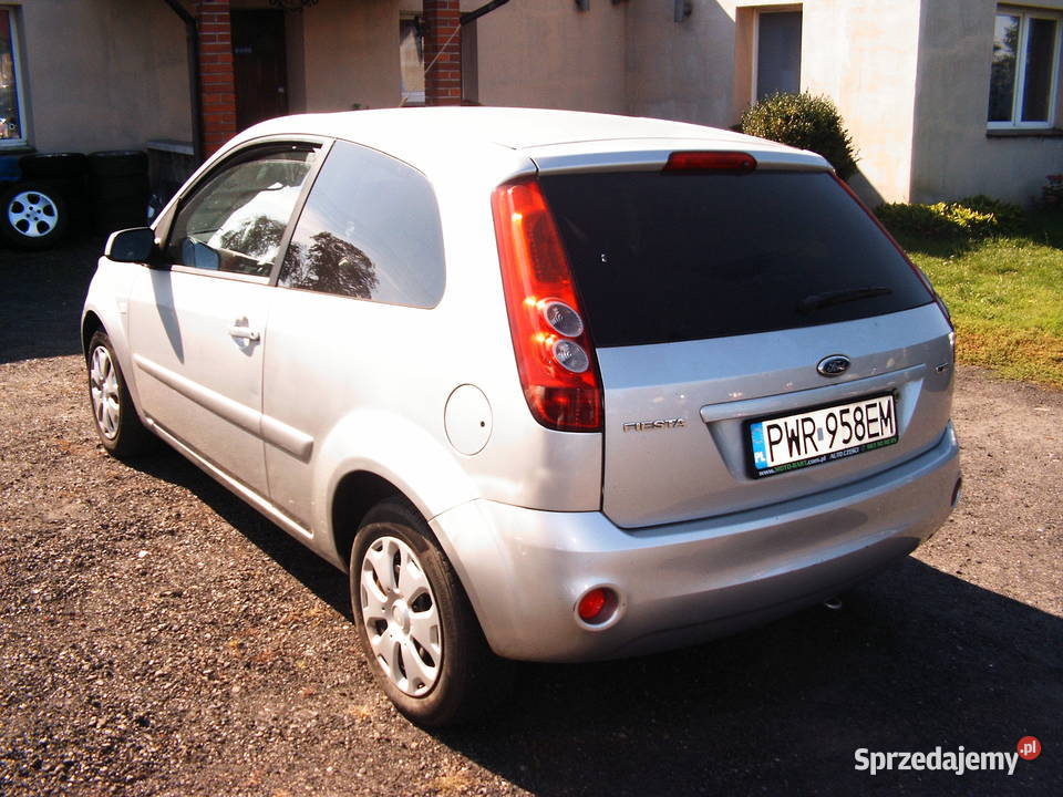 Ford Fiesta 14 TDCI 2007 r manualna Września