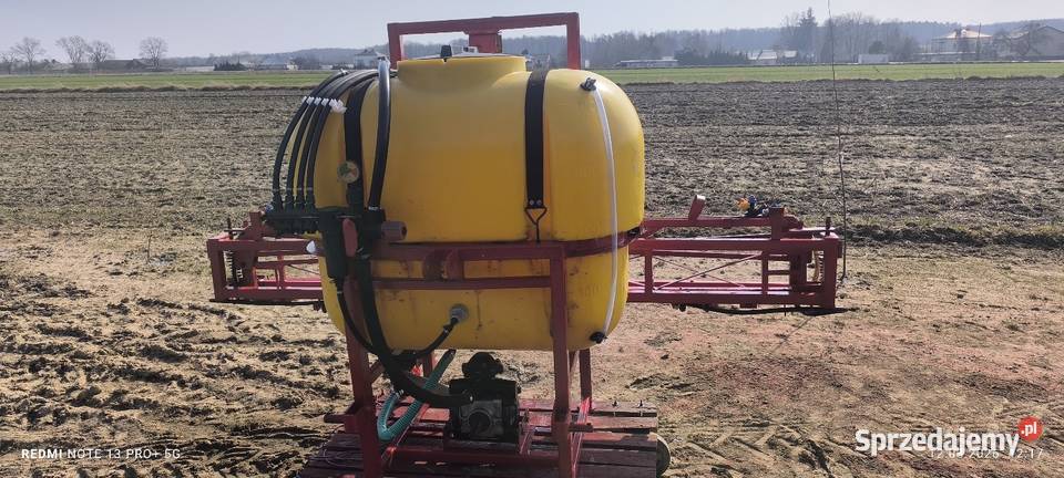 Opryskiwacz 400l 12m lance Puławy sprzedam