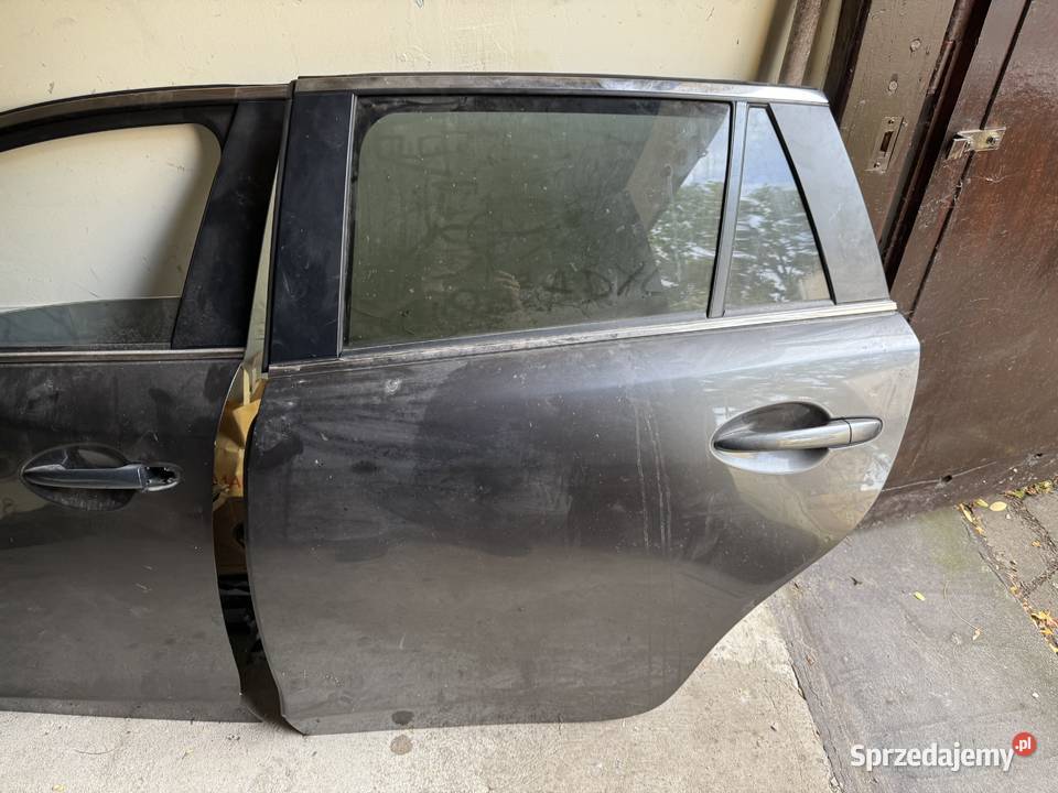 Drzwi Mazda 6 GJ kombi Rok produkcji 2014 Warszawa