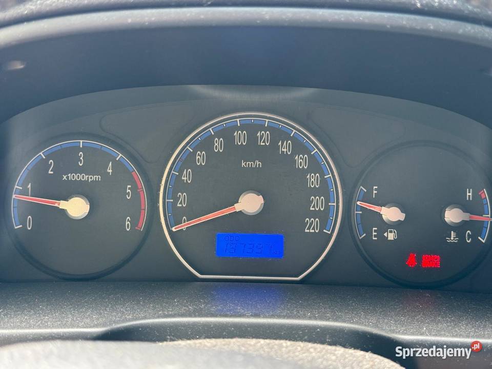 Hyundai Santa Fe 4x4 radio