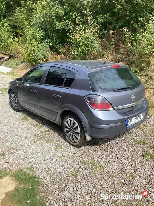 Opel astra manualna Orawka