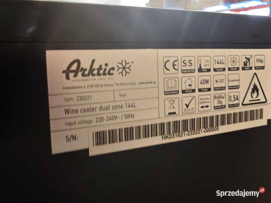 Witryna na wino ARKTIC 155L 2 strefy 44 butelki Góra