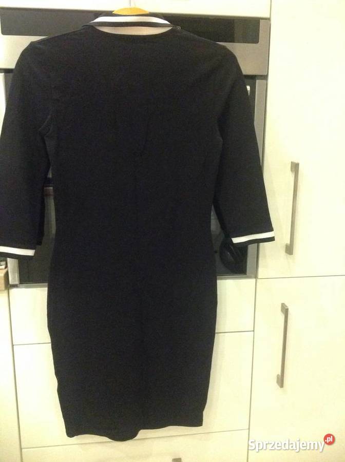 Sukienka Dzianinowa Czarna Mini Damska AMISU SM