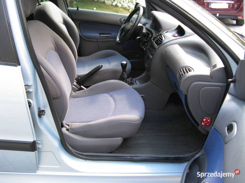 Śliczny Peugeot 206 14 5drzwi Piękny kolor czujnik deszczu małopolskie Czechówka sprzedam