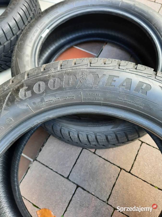 Opony zimowe Goodyear UG 21555R18 komplet 4 Boguszyce