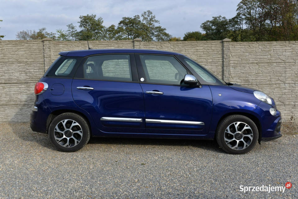 Fiat 500L 14 95 Navi Kamera Czujniki Alufelgi Dąbrowa Górnicza sprzedam