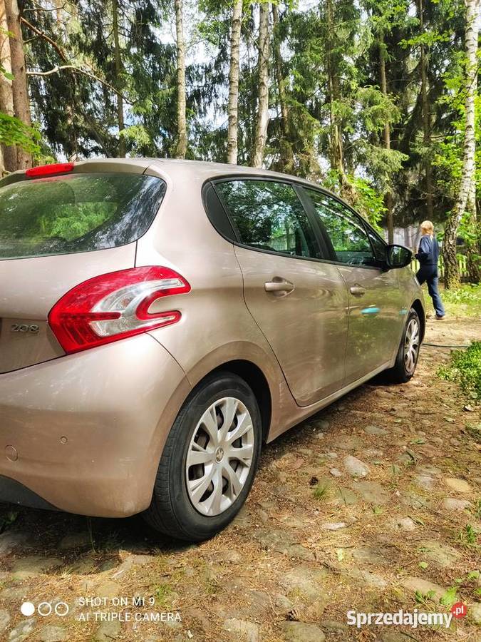 Peugeot 208 12 Vti 2014r benzyna podlaskie Białystok