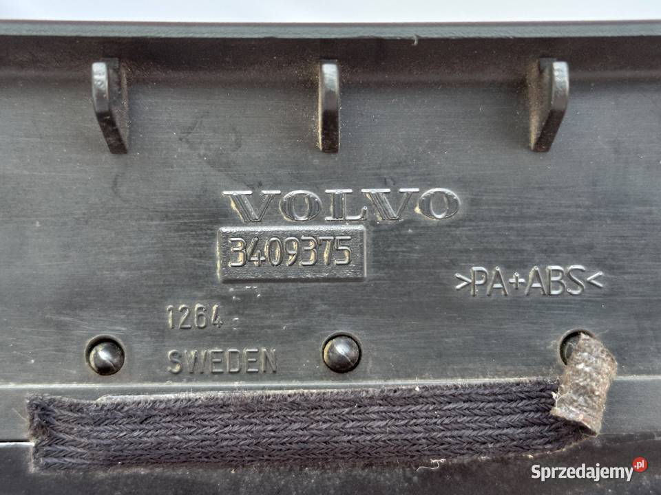 Volvo S60 V70 XC70 2006 kratka nawiewu boczna deski rozdzielcze, konsole Błonie