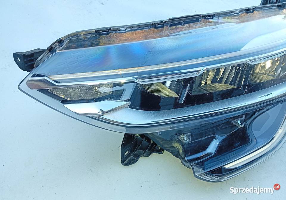 Renault Arkana Full Led reflektor lampa lewy Przeźmierowo sprzedam