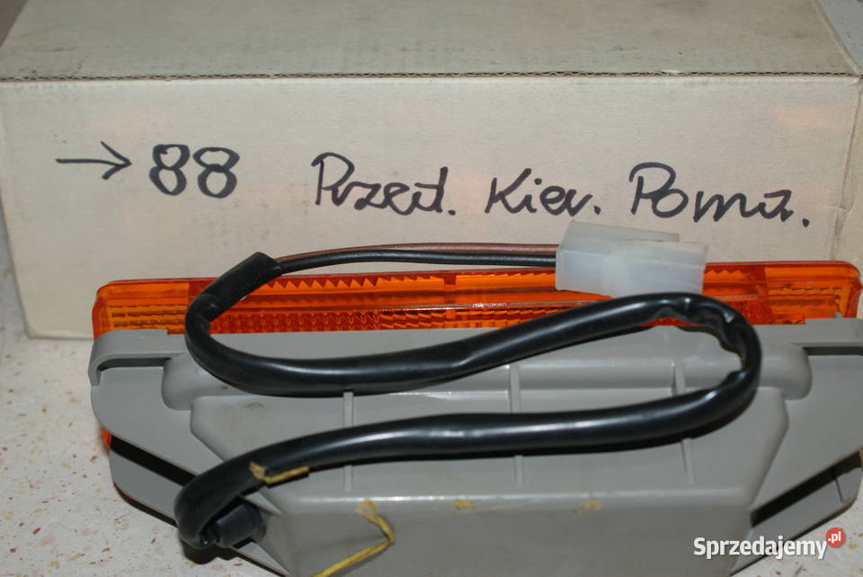 Lampa kierunkowskazu przód P VW SANTANA 08811284 Białobrzegi