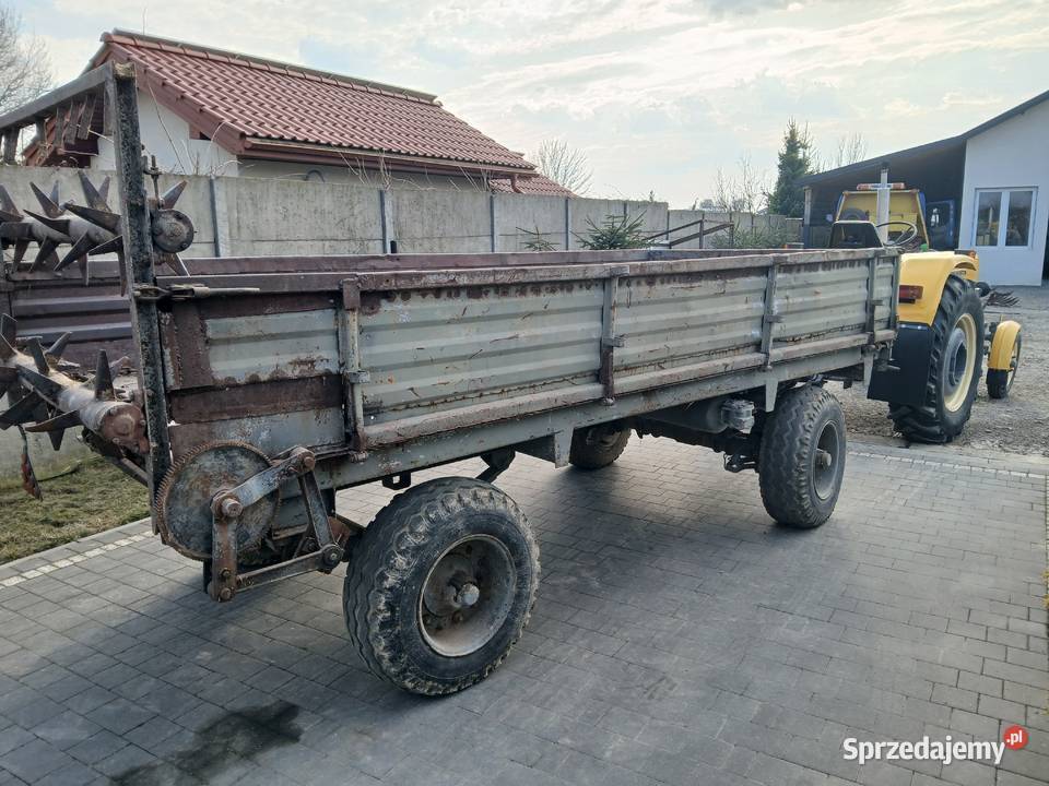 Rozrzutnik 2 osiowy możliwość transportu Agromasz Rozrzutniki obornika