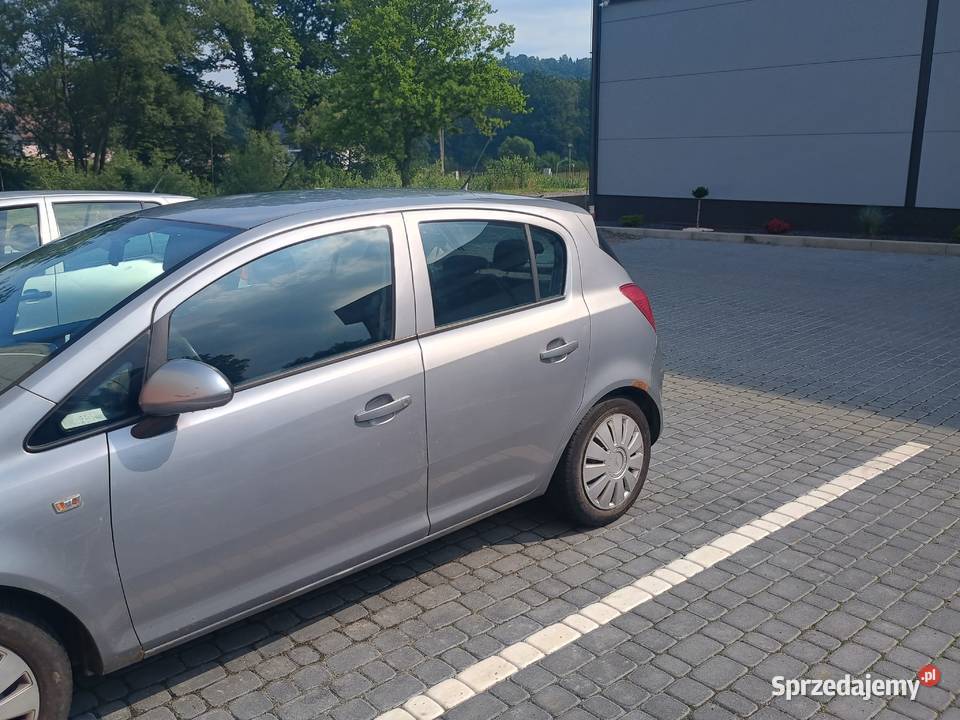 Opel Corsa d 12 uszkodzona brak solnika małopolskie Czechówka
