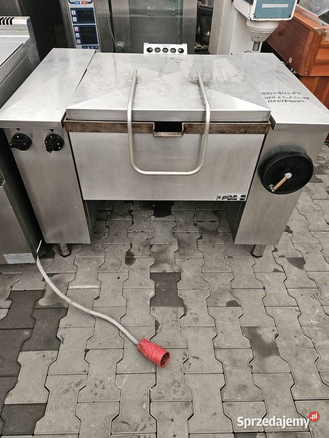 Patelnia elektryczna rzeliwna sprzedam