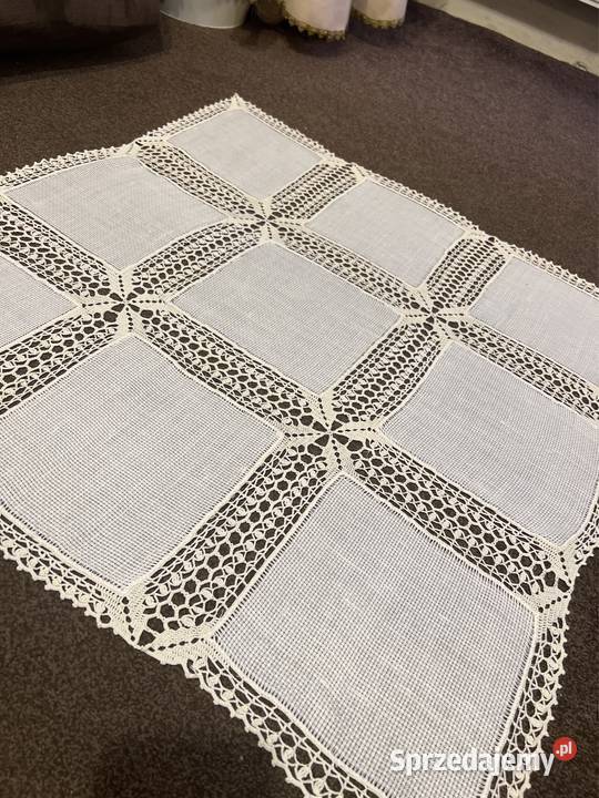 Obrus szydełkowy rękodzieło inny kolor