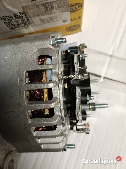 Alternator Opel Hella 8EL011710881 120A Zafira Pozostałe Oświęcim