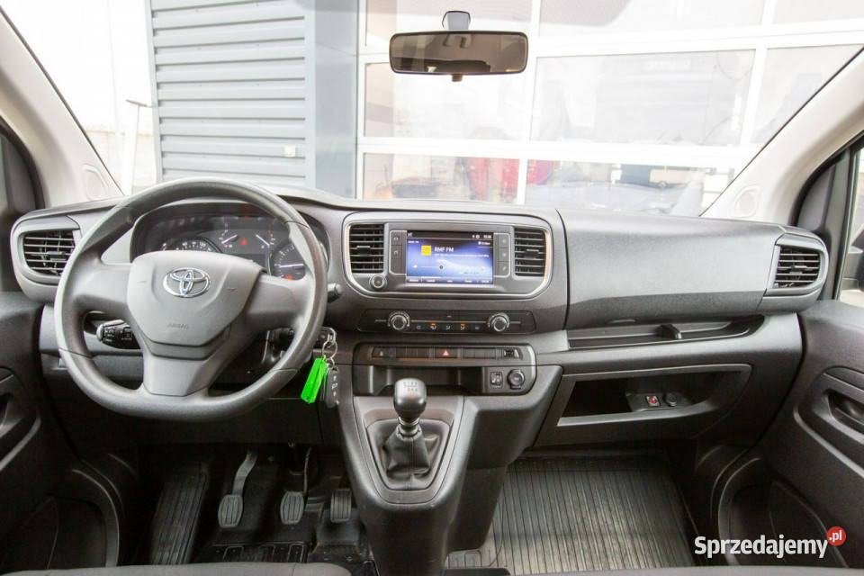 Toyota ProAce 8OSÓB Maxi L2H1 Długi kamera Jarocin