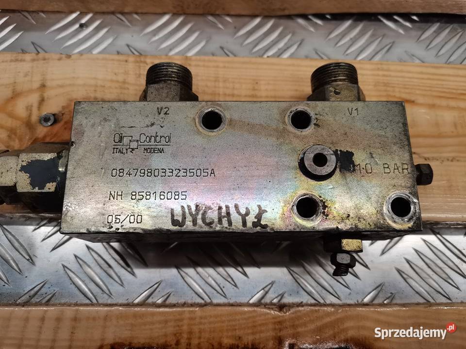 Zamek siłownika wychyłu Manitou MLT Wilkowo