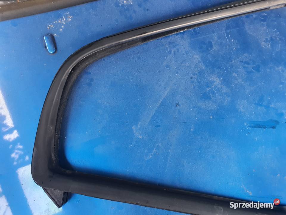 Listwy Zgarniające drzwi Skoda Octavia 1 Mirsk sprzedam