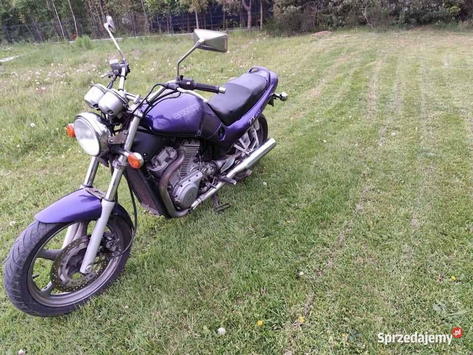 Motocykl Suzuki VX800 Super Motor Kartuzy