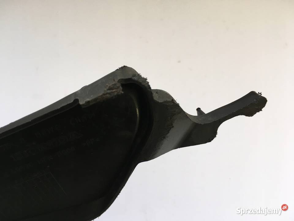 HONDA CB 1000 R SC60 1115 Osłona łańcucha Plastiki