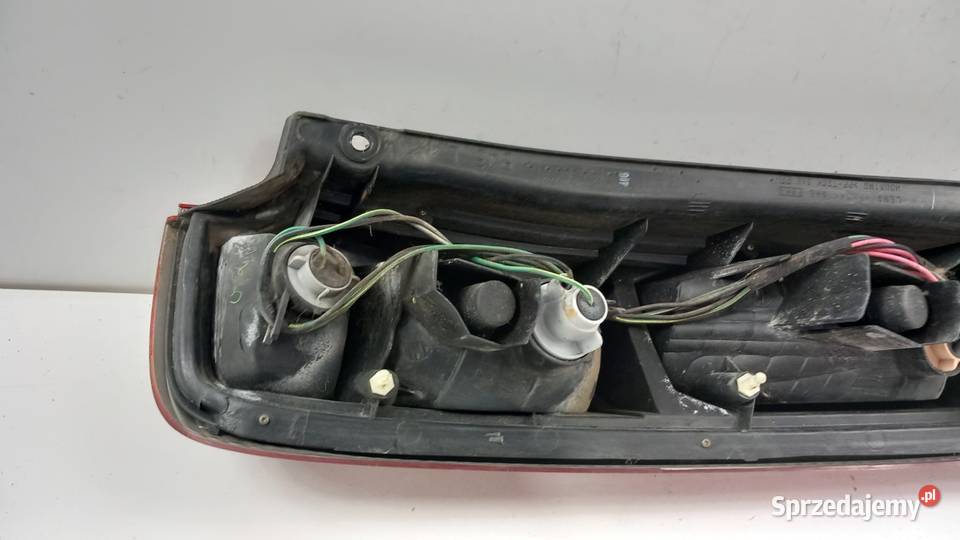 NISSAN XTRAIL T30 SUV LAMPA TYŁ LEWA osobowe wielkopolskie Zbierkowo