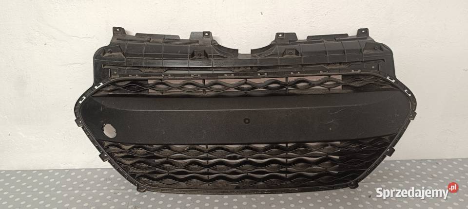 HYUNDAI I30 GRILL ATRAPA CHŁODNICY ZDERZAKA