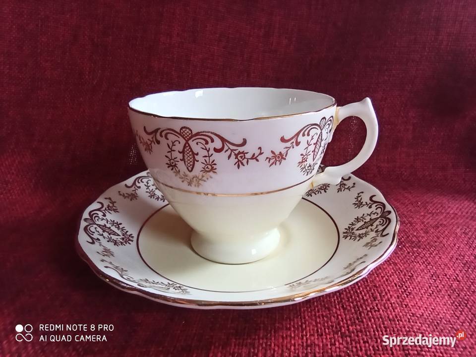 Filiżanka Royal Vale białożółta złoto Made in Gdańsk