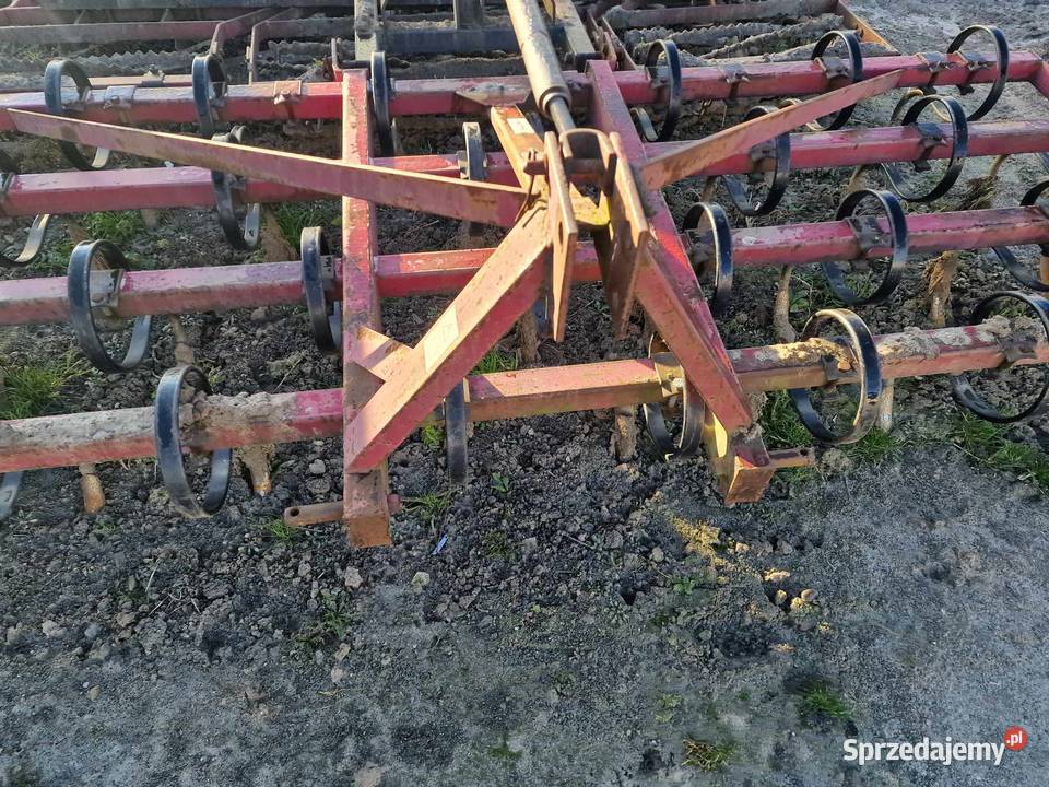Agregat uprawowy nieuszkodzony