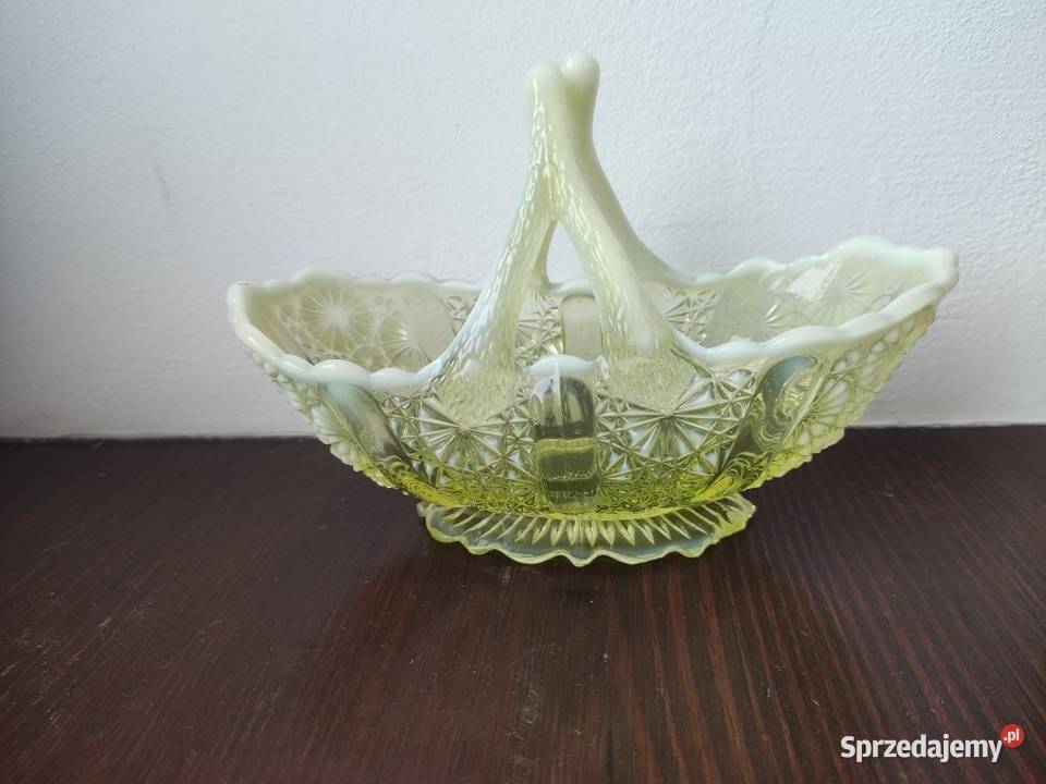 Szkło uranowe George Davidson koszyczek 1891r Antyki Antyki, Sztuka, Kolekcje małopolskie Kraków