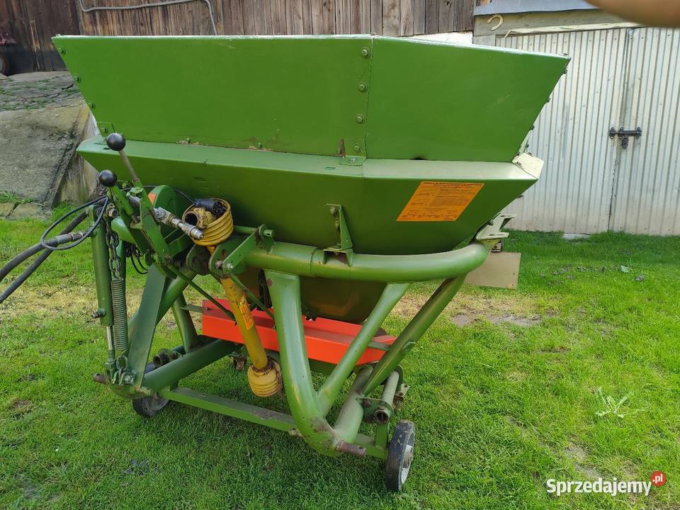 Rozsiewacz Amazone 604R