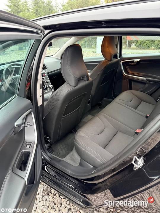 VOLVO V60 2017R 20DIESEL Tarnów