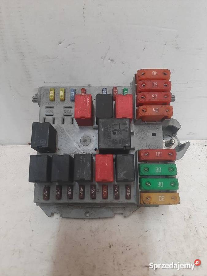 Fiat Bravo II 2 skrzynka bezpieczników 51775688 osobowe Ksawerów
