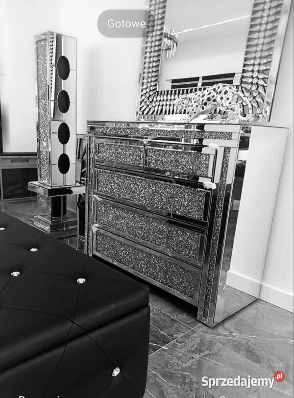 Lustrzana komoda z kryształkami Milion Diamonds Golkowice