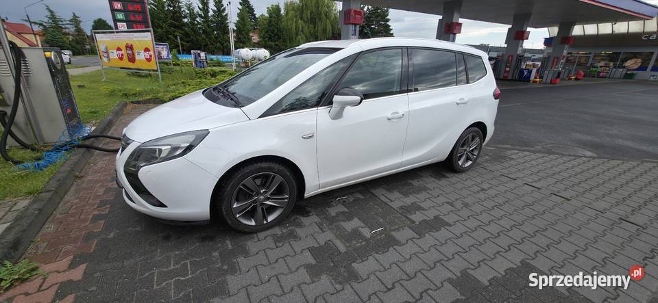 Opel zafira c tourer hak Zafira Szamotuły sprzedam