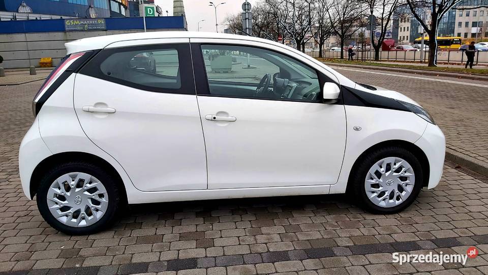 Toyota Aygo II 10i automat historia ASO isofix Warszawa