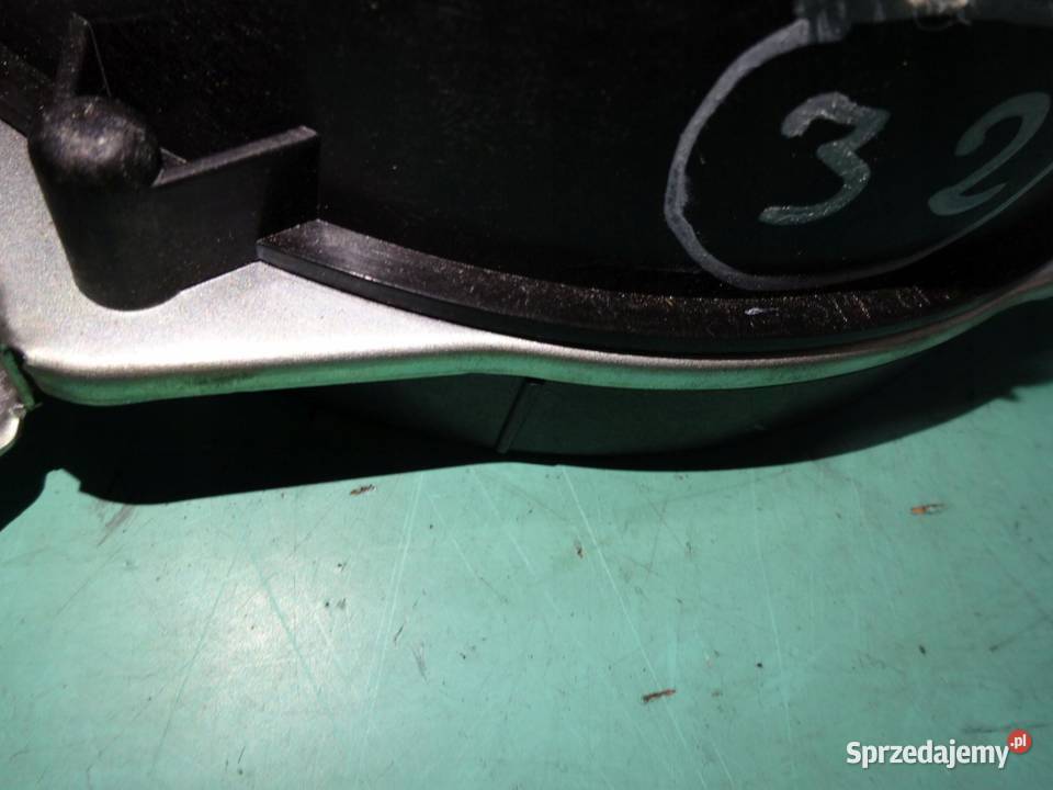 LEXUS IS II 06r głośnik SUBWOOFER 8616053300 osobowe świętokrzyskie