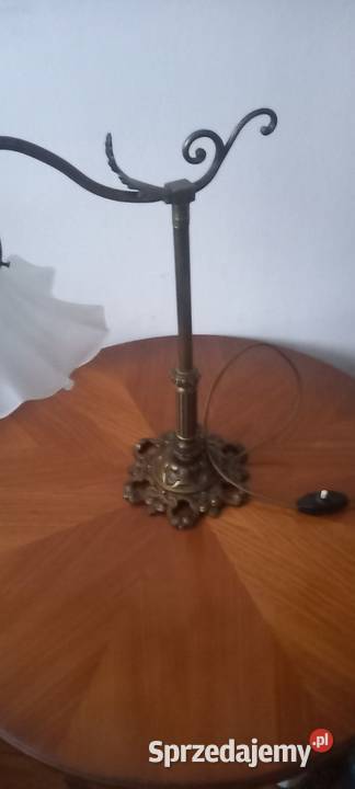 Secesyjna bogato zdobiona lampka z mosiądzu łódzkie Skierniewice