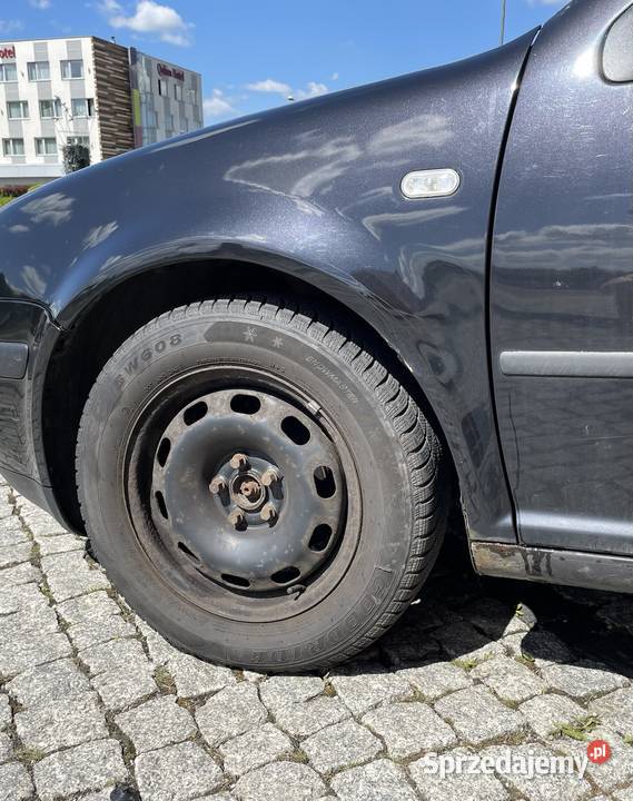 Volkswagen Golf 4 16 16V benzynagaz vw golf IV sprowadzony