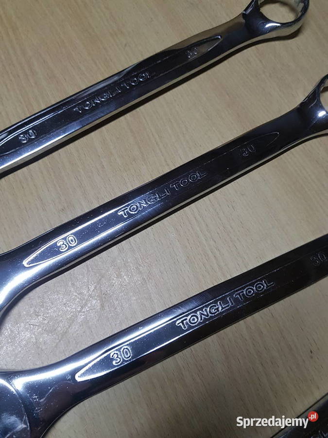 Klucz płasko oczkowy 30 mm stal chromowowanadowa Głogowa