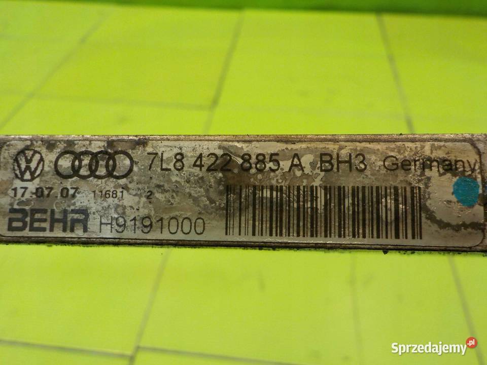 AUDI Q7 4L 30 TDI 07r chlodnica oleju 7L8422885A Chłodnice oleju