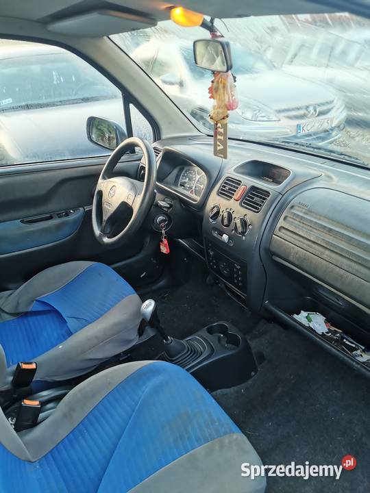 sprzedam opel agila 12 benzyna elektryczne lusterka Bytom
