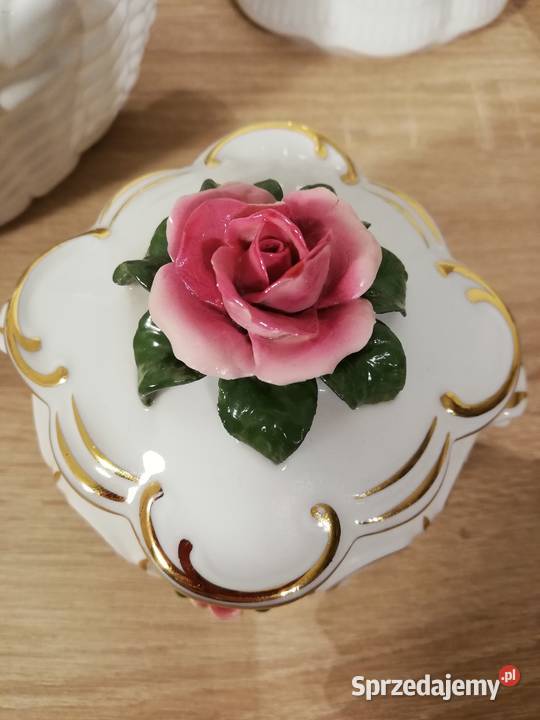 Porcelanowe koszyczki dzbanek puzderko kubek Ropa sprzedam