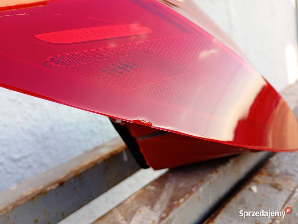 Lampa tylna lewa USA LED Mercedes CLA C117 W117 śląskie Niegowonice