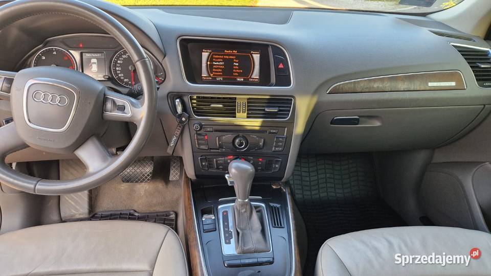 Audi Q5Polski salon Łuków