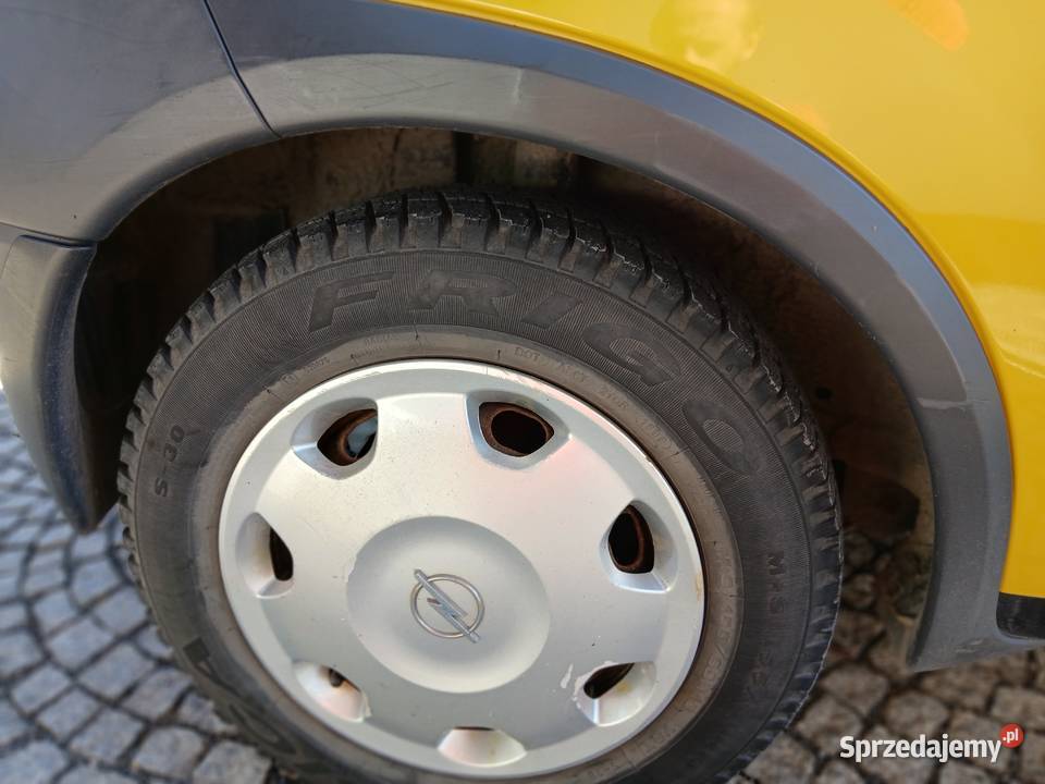 Corsa 10 Salon Polska 58KM