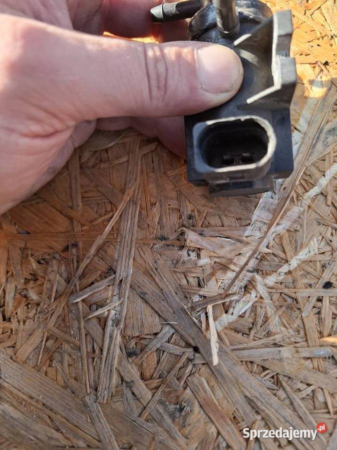 Zawór podciśnienia turbo 19 TDI 1J0906627 A3 8L Przyborów