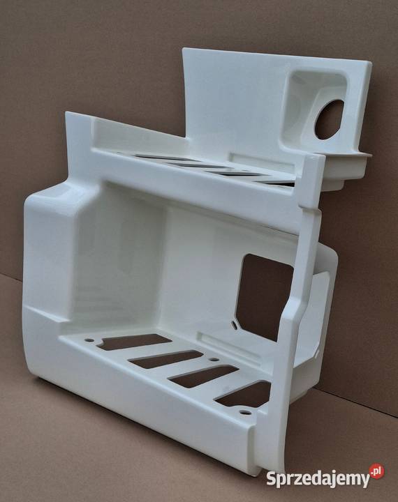 MAN TGS TG3 STOPIEŃ DOLNY PRAWY OBUDOWA WNĘKA Bieleń