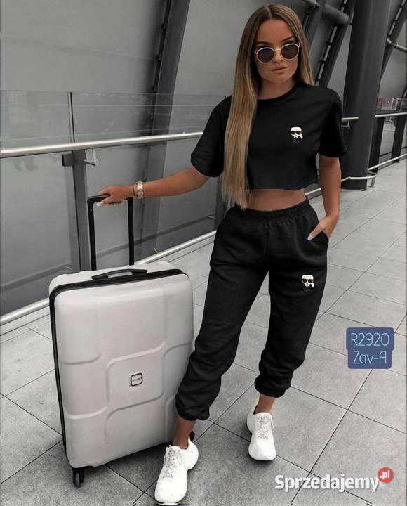 Zbieram zamówienie komplet dresów Komplety Warszawa sprzedam