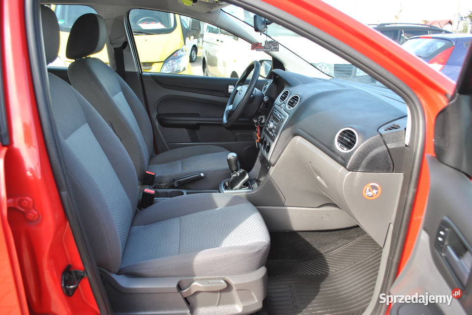 Ford Focus Kombi Czerwony Klimatyzacja Centralny Sierakowice